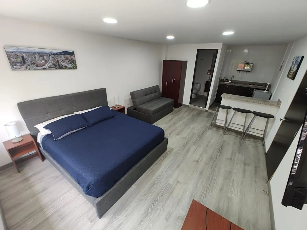 Hotel Salitre Star contacts